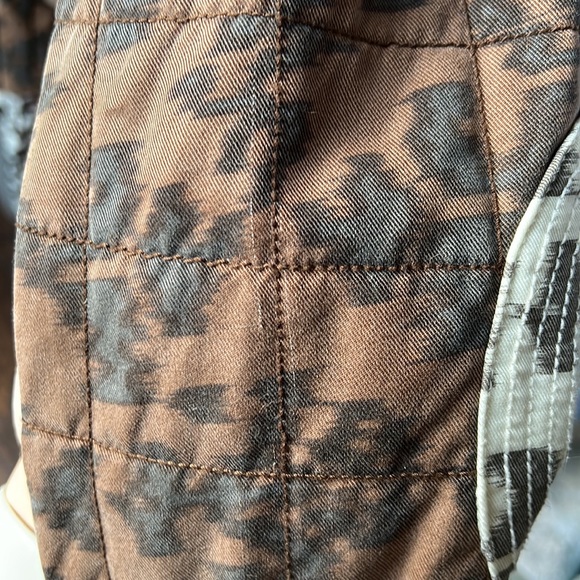 Aritzia Wilfred Quilted Zip Front Lyocell Jacket - Picture 6 of 6